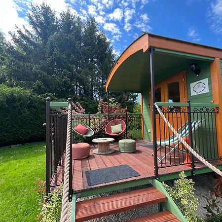 La Roulotte Deluxe De Malpas Bed & Breakfast Quingey Eksteriør bilde