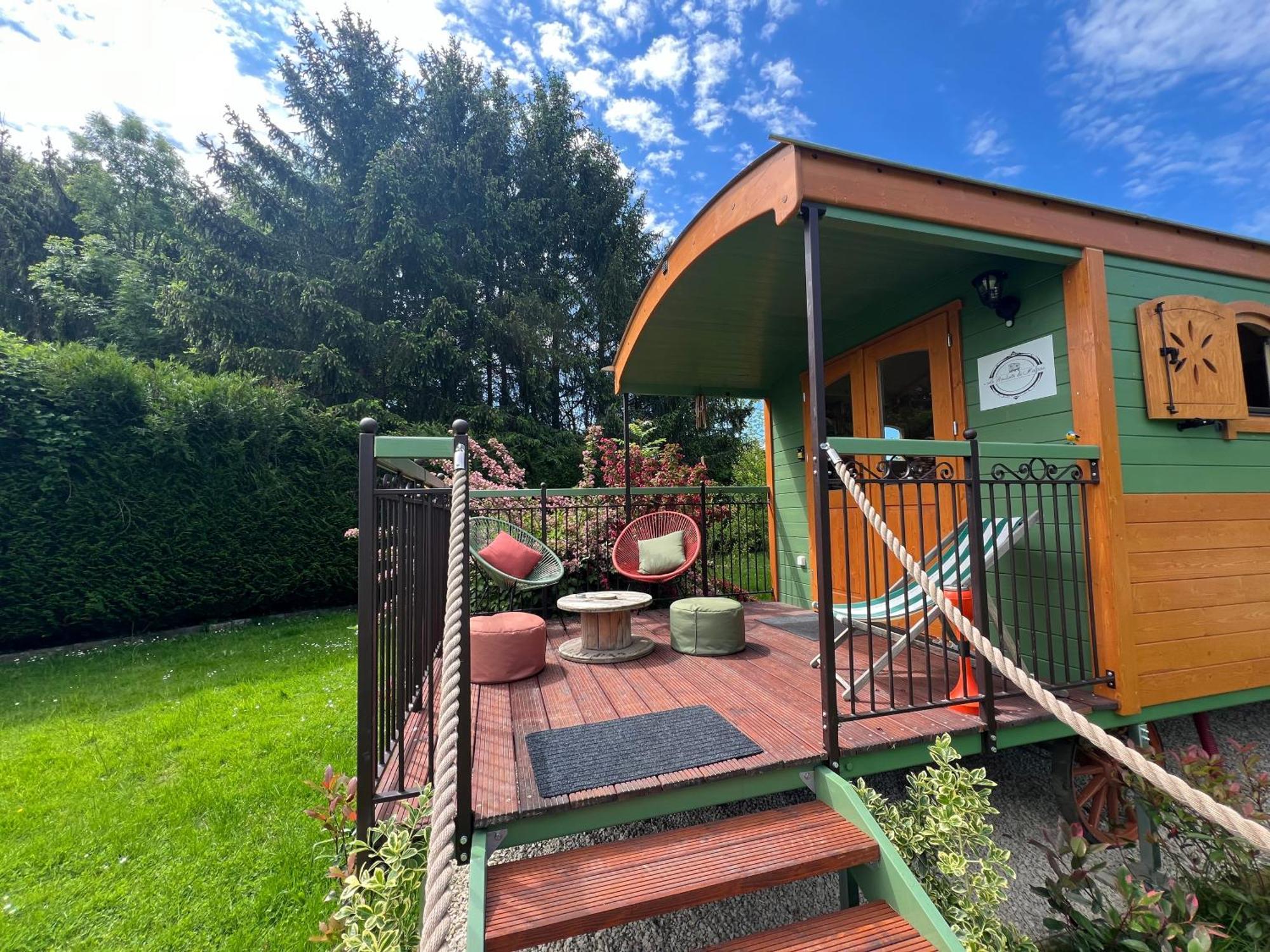 La Roulotte Deluxe De Malpas Bed & Breakfast Quingey Eksteriør bilde