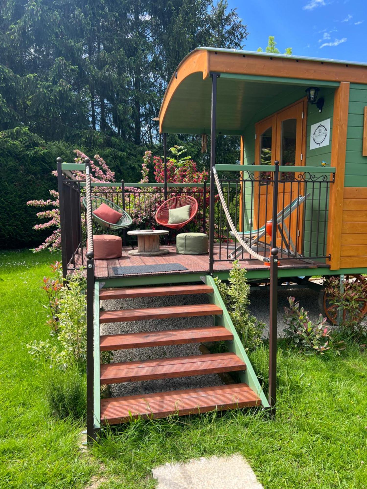 La Roulotte Deluxe De Malpas Bed & Breakfast Quingey Eksteriør bilde