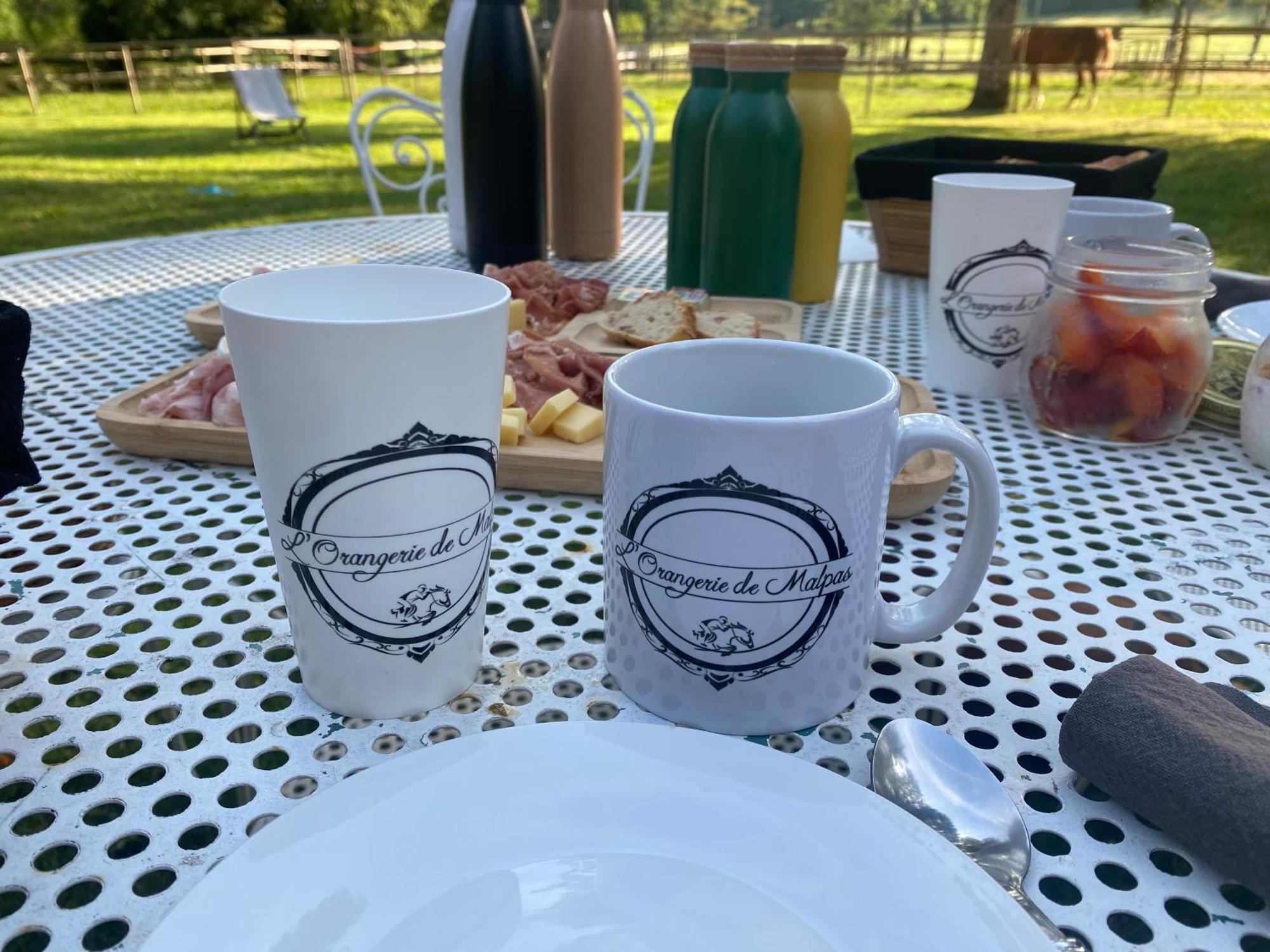 La Roulotte Deluxe De Malpas Bed & Breakfast Quingey Eksteriør bilde