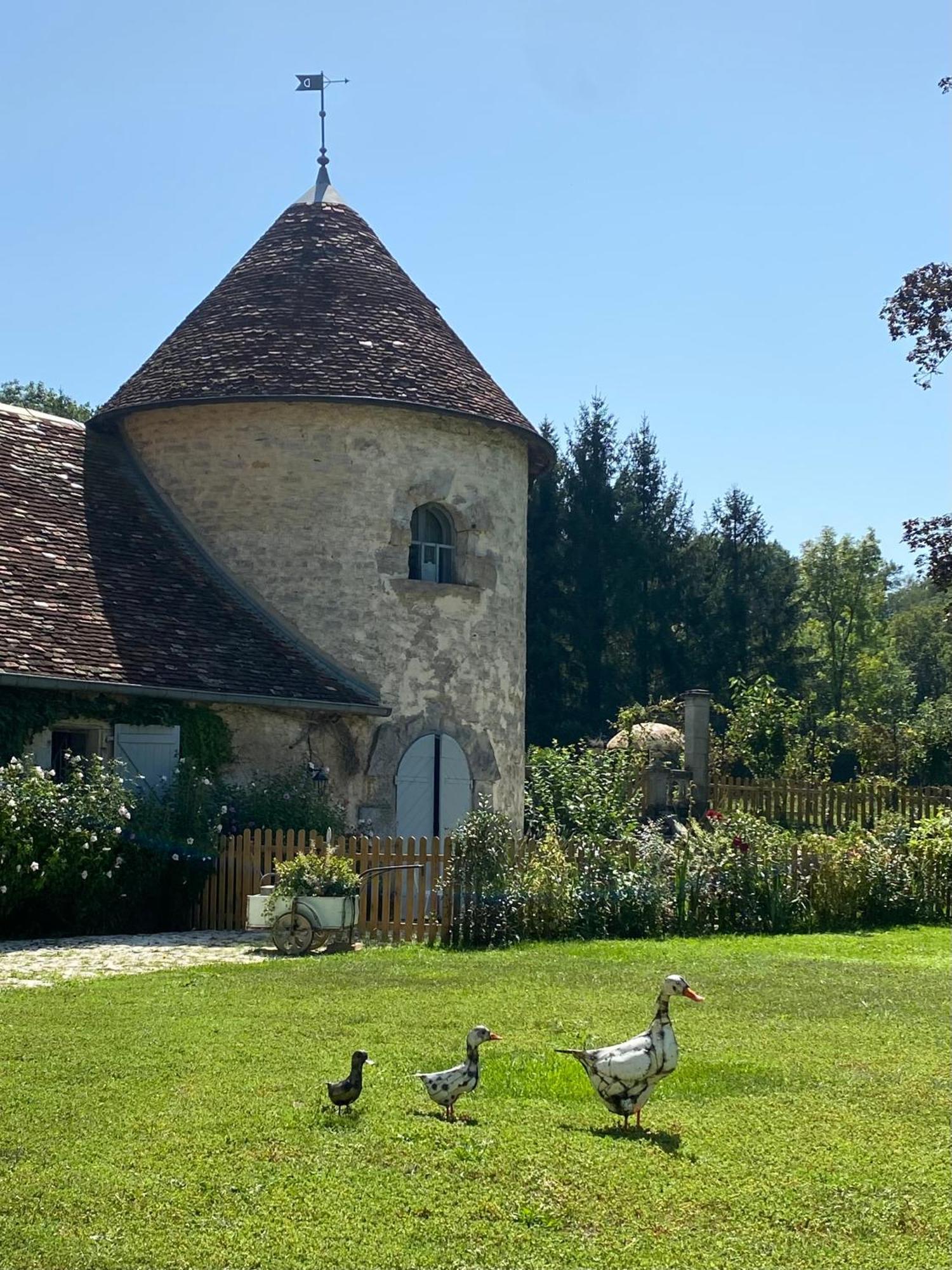 La Roulotte Deluxe De Malpas Bed & Breakfast Quingey Eksteriør bilde